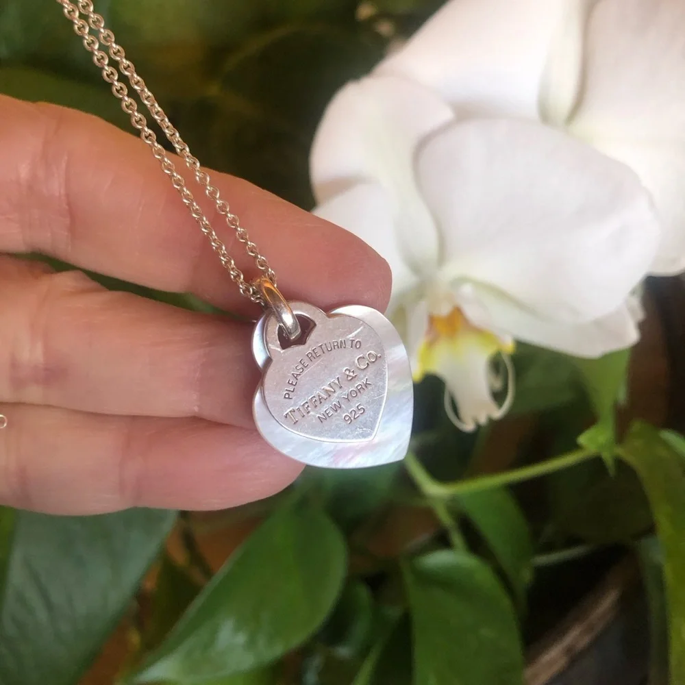 Tiffany & Co. Double Heart Tag 925 Sterling & Mother of Pearl Necklace - Picture 4 of 9